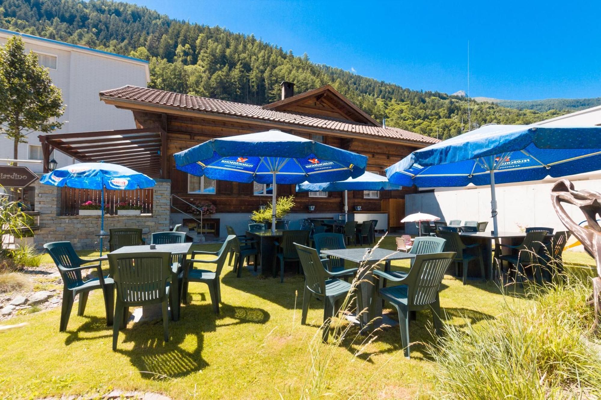 Ristorante Pensione Chalet Stazione Poschiavo Zewnętrze zdjęcie