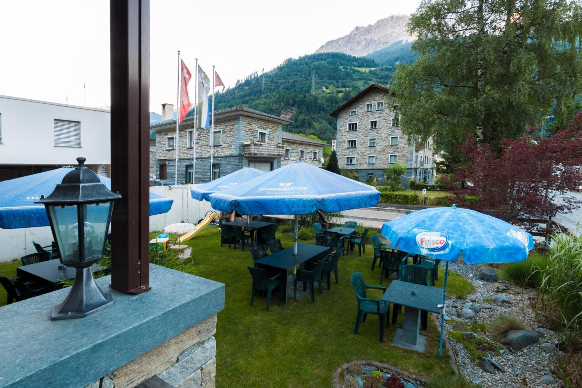 Ristorante Pensione Chalet Stazione Poschiavo Zewnętrze zdjęcie