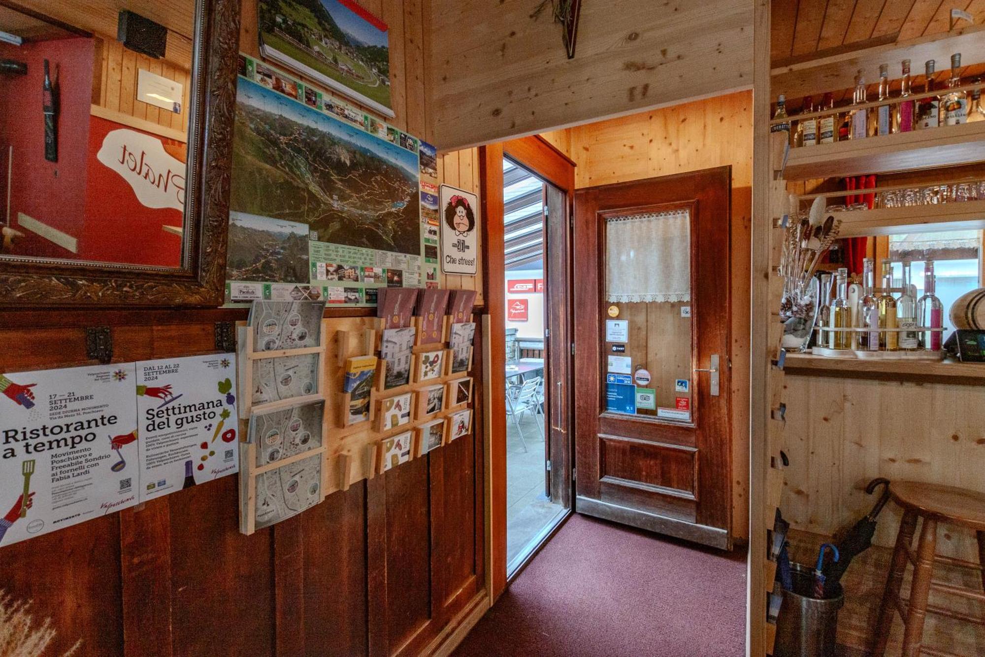 Ristorante Pensione Chalet Stazione Poschiavo Zewnętrze zdjęcie