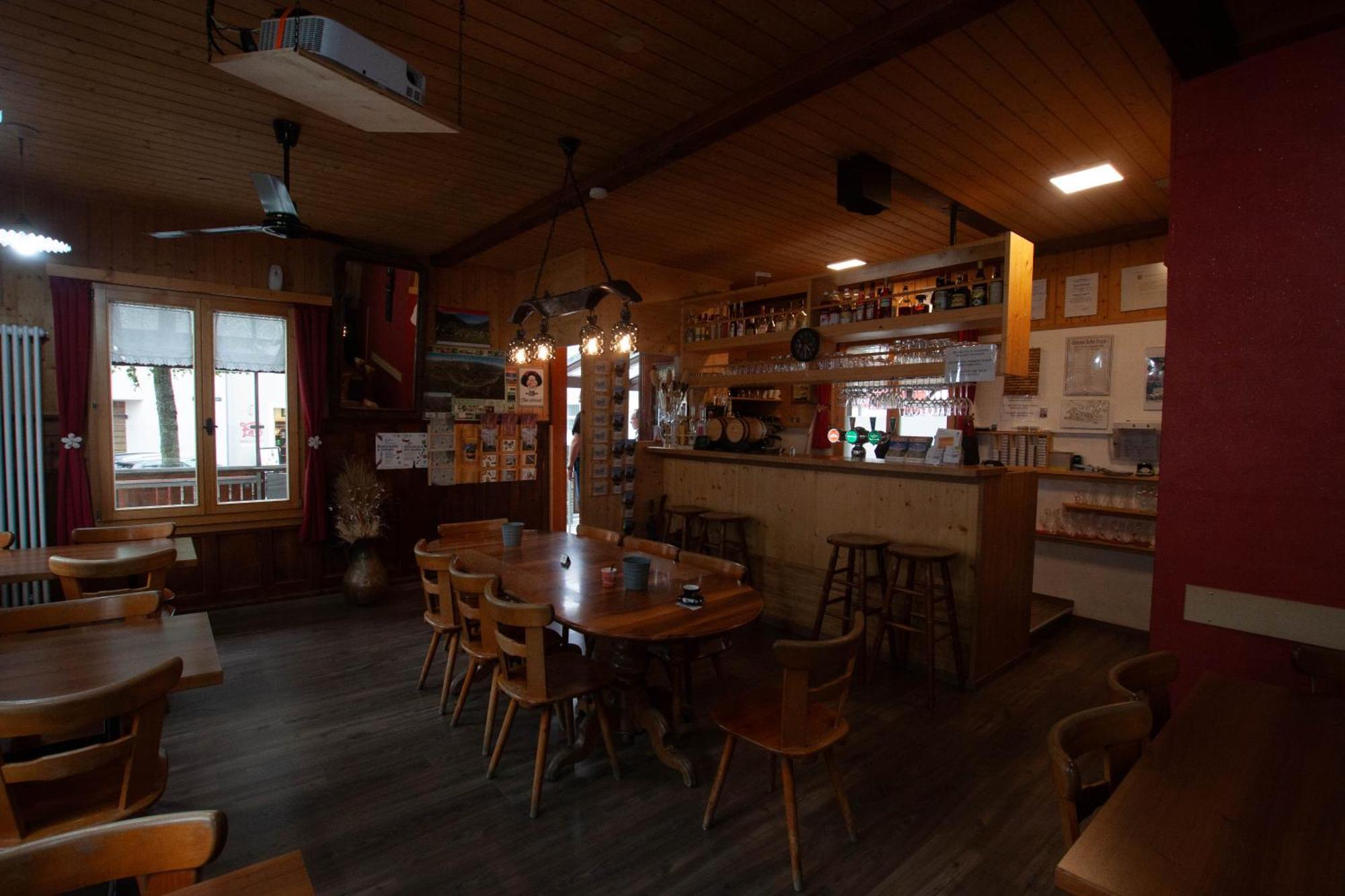 Ristorante Pensione Chalet Stazione Poschiavo Zewnętrze zdjęcie