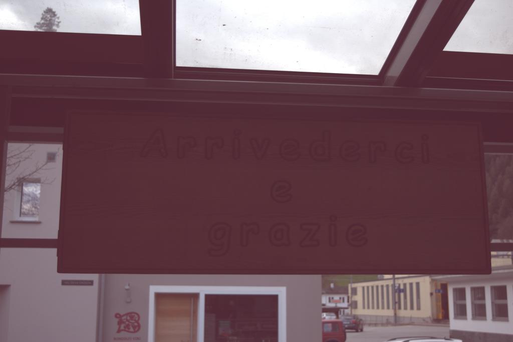 Ristorante Pensione Chalet Stazione Poschiavo Zewnętrze zdjęcie